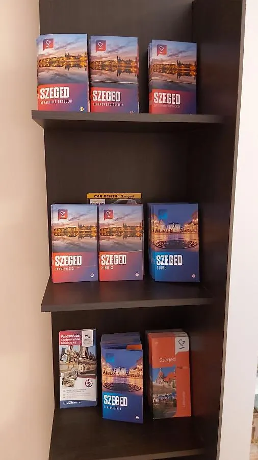 Tisza-Parti Napfeny Apartman Segedin Daire