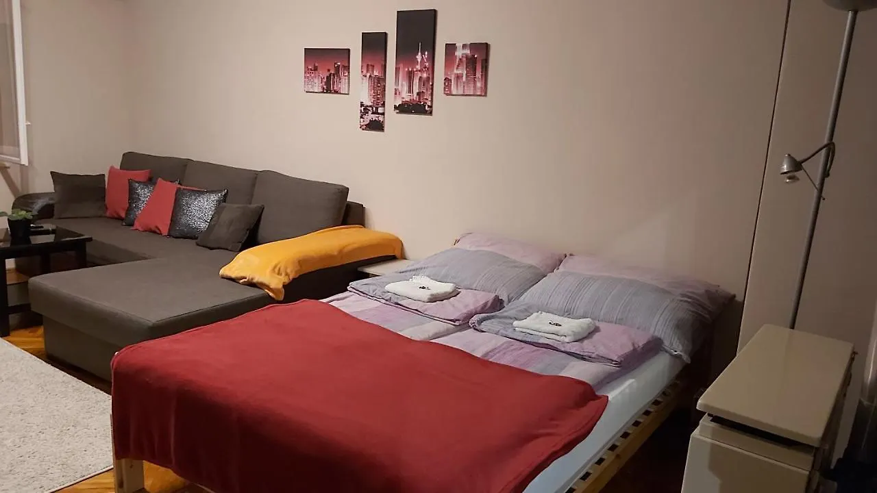 Tisza-Parti Napfeny Apartman Segedin Daire